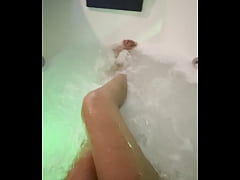 Play MP4 - Coucou mes coquinous profitez bien de cette nouvelle semaine La suite de la &period;&period;&period;