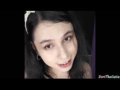 Play MP4 - DaniTheCutie is anal dildo fucked while doing splits with torn yoga pants