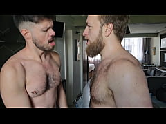 Play MP4 - Long play with Brazilian stallion