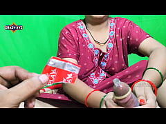 Play MP4 - Desi Local Village Bhabhi tight pussy sex video&comma; Indian beautiful village Bhabhi And Boyfriend Hotel room sex video