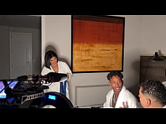 Play MP4 - tras c&aacute;mara con la latina sheila Ortega le dan la follada de su vida un bbc y un brazile&ntilde;o