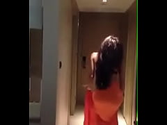 Play MP4 - Teen girl having fun with big boobs 1