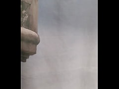 Play MP4 - Finally get the shower to myself