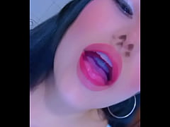 Play MP4 - COLOMBIAN