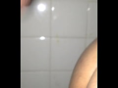 Play MP4 - IMG 4805 Dando no Cine para Negao de 23CM usando a calcinha fio pink borboleta da Li esp da Wadr part3 a gozada final 2017&period;MOV