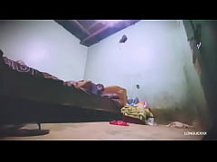 Play MP4 - Toute la bite &agrave; l&rsquo;int&eacute;rieure de sa chatte Elle a cri&eacute; comme une chaton&comma; c&rsquo;&eacute;tait profonde