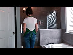 Play MP4 - Sage Eldritch in a Starbucks Apron&colon; Wetting Jeans & Panties