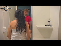 Play MP4 - Nymphomaniac&excl; stepmother Stella Osorio fucks her stepson Nick Jowel&excl;