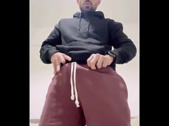 Play MP4 - METO UN CONSOLADOR EN MI CULO Y SALE LECHE &num;cum