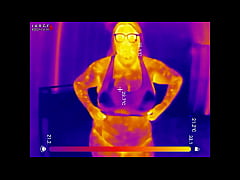 Play MP4 - Sports Bra Try-On&comma; Boob Bounce Tests&comma; Naked Twerk Tease THERMAL POV &lpar;4K Landscape&rpar;