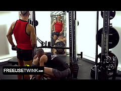 Play MP4 - Aaron Wants To Make It As A Fitness Influencer&comma; So He Tries To Shoot A Video At The Gym