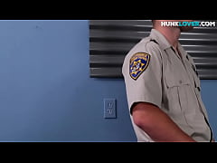 Play MP4 - Solo stud teases body while stroking dick in locker room