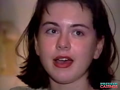 Play MP4 - Ludmilla&comma; Perfect Teen in the Private Casting's Couch