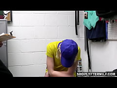 Play MP4 - Officer fucks this shoplyfter milf after getting caught stealing