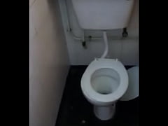 Play MP4 - Toilet vandalism