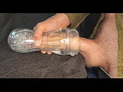 Play MP4 - Curved BWC vs Clear Fleshlight