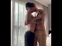 Play MP4 - TODA VEZ QUE VOU PRA CASA DO MEU PR&vert;M0&comma; ELE PEDE PRA SER FODIDO&period; - FREE