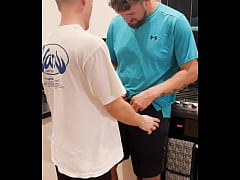 Play MP4 - I invited a hot twink over and fucked him raw&excl;