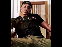 Play MP4 - Music & Dick