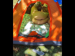 Play MP4 - Ruiva aprontando na praia do pinho em balne&aacute;rio Cambori&uacute;