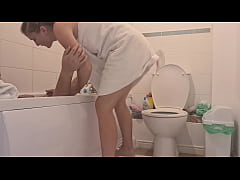Play MP4 - Step sister enters the bathroom while he was taking a bath and she very hot starts to give him a blowjob&comma; he puts all his cock in her hard throat and then fucks her well and finishes on her tits