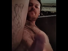 Play MP4 - Masturbation of a thick cock close-up