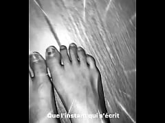 Play MP4 - Ce soir Nouvelle vid&eacute;o Petit indice c&rsquo;est avec mes petits pieds