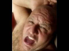 Play MP4 - novinha de 19  adora  coroa   sempre que ta molhadinha chama  tiuzao  e  pede  leitinho  quentinho   dentro da pepeka