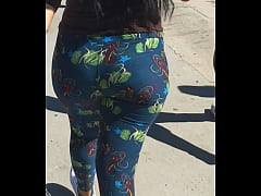 Play MP4 - Hermoso culo desde nogales