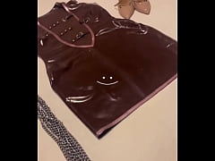 Play MP4 - Mais um Escravo feliz aqui em Curitiba &excl; &Uacute;ltimo dia