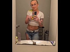 Play MP4 - Happy friday&excl;