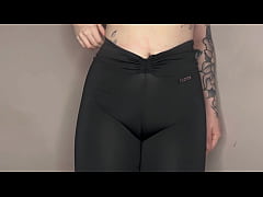 Play MP4 - ASMR Cameltoe in Tight Black Leggings