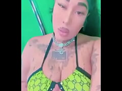 Play MP4 - Hand you handle a real stallion&quest;