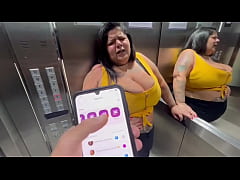 Play MP4 - Controlei o brinquedo dela na entrada do pr&eacute;dio &lpar; continua&ccedil;&atilde;o do bar&rpar;