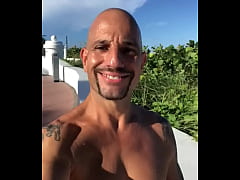 Play MP4 - JUST A HAPPY GUY