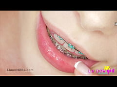 Play MP4 - New cute blonde slowly shows sexy body in 4K Closeup