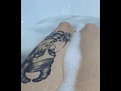 Play MP4 - Une vid&eacute;o de 4 minutes fa&ccedil;on ASMR vient d&rsquo;&ecirc;tre ajouter gratuitement pour &period;&period;&period;