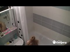 Play MP4 - Young Amateur Spied On While Taking A Shower