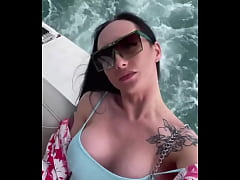 Play MP4 - Relaxation&comma; sea&comma; what could be better