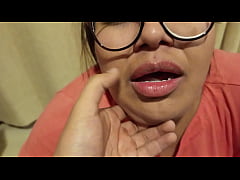 Play MP4 - Madre soltera que conoci por facebook acepta venir a mi departamento y me saca toda mi leche y se lo traga