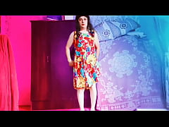 Play MP4 - Tempting Femboy Showing Off Booty With Perfect Naughty Style