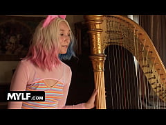 Play MP4 - Wednesday Addams Has Her Firs-Ever Lesbian Experience - Freya Von Doom Fucks Claire Roos