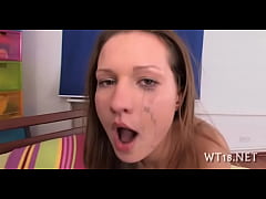 Play MP4 - Slim pretty girl