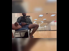 Play MP4 - Lounge jerkoff