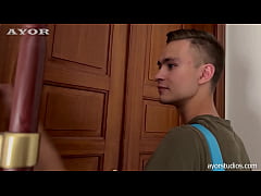 Play MP4 - Monster dicked pal takes every inch of his horny city visitor&excl;