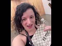 Play MP4 - The cool ass guy at Mint  said to post this  &num;vegas