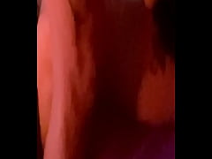 Play MP4 - Mi vecina