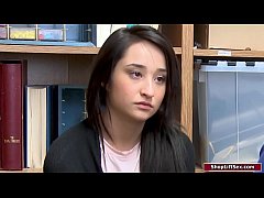 Play MP4 - Horny officer facefucking a latina babe