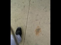 Play MP4 - culo de de ni&ntilde;a de colonia esmeralda