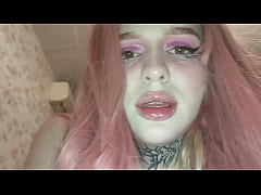 Play MP4 - My stepsister caught me doing porn&excl; Will I fuck her&quest;